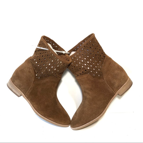 Michael Kors brand new suede boots size 6.5 - Picture 3 of 8
